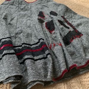 💄Embroidered midi skirt💄